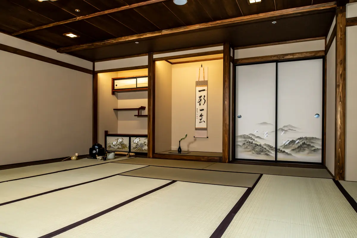 Traditional tea room at MAIKOYA Shinjuku